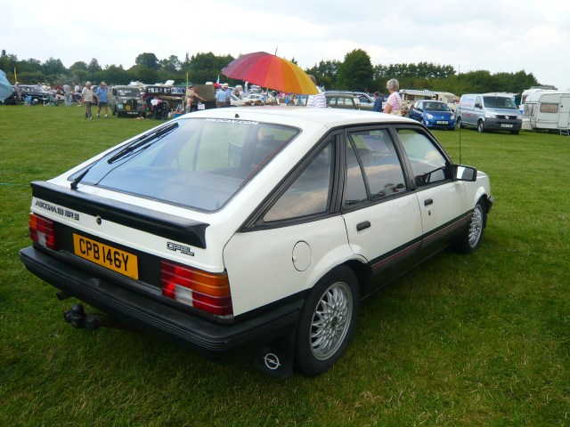 3805149227_352e371cb0_o (1)